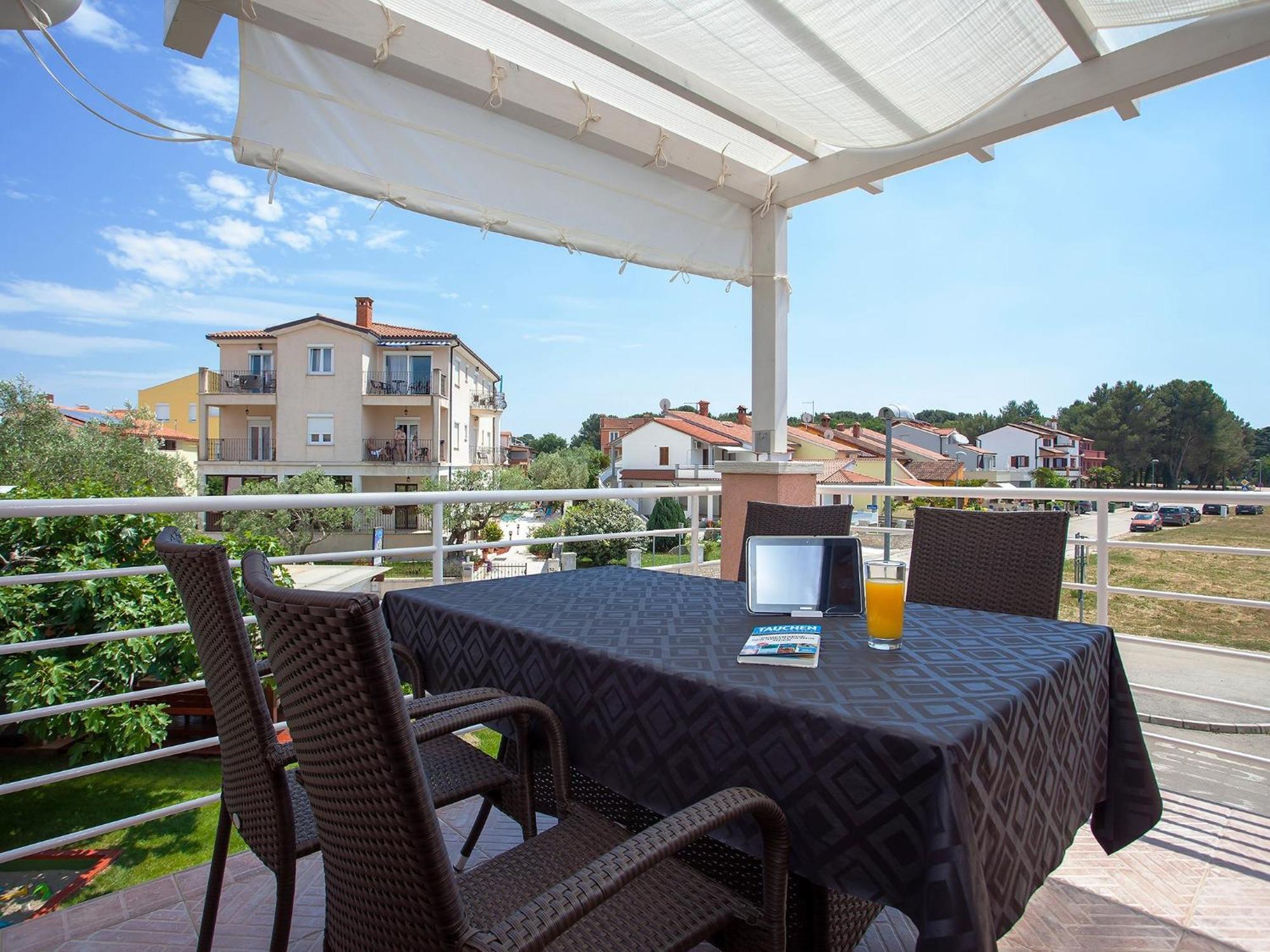 Apartments Villa Brioni I Fažana Rum bild